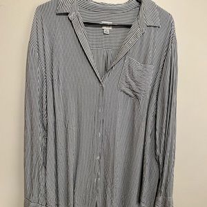 Striped, collared and oversized shirt